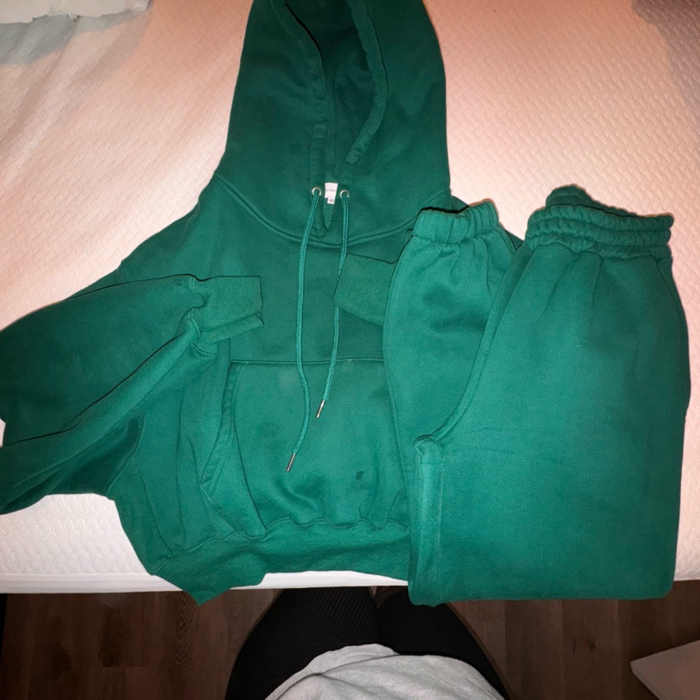 Stylish Teal Hoodie and Jogger Set